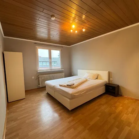 In Privatunterkunft *